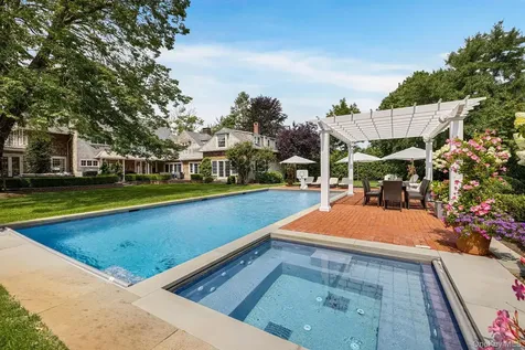 92 Beach Lane Westhampton Beach NY 11978