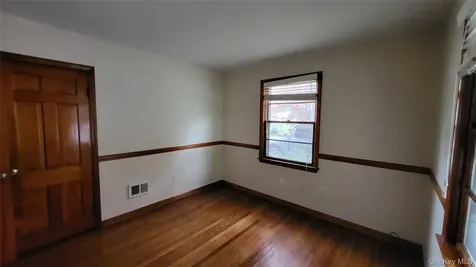 156 Doris Street Port Ewen NY 12466