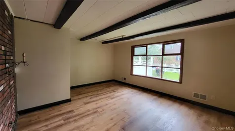 156 Doris Street Port Ewen NY 12466