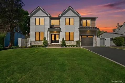 72 Cypress Lane Westbury NY 11590