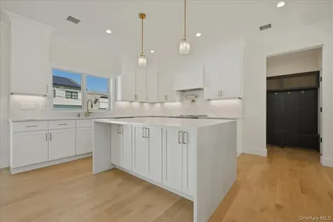 72 Cypress Lane Westbury NY 11590