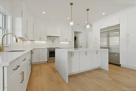 72 Cypress Lane Westbury NY 11590