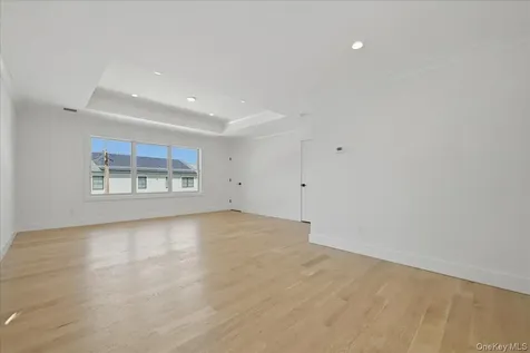 72 Cypress Lane Westbury NY 11590