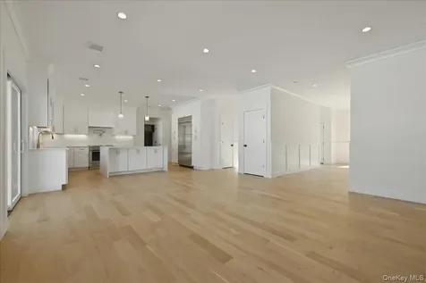 72 Cypress Lane Westbury NY 11590