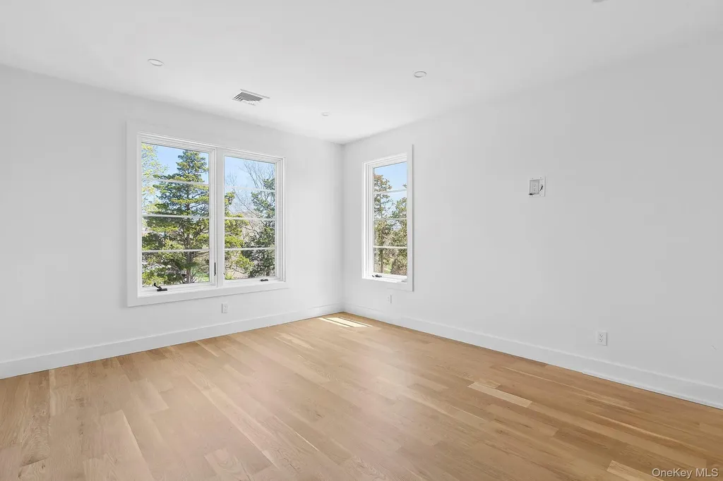 14 Ridge Road Southampton NY 11968