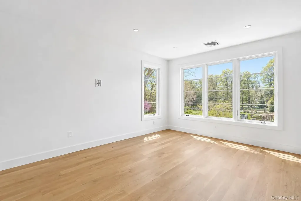 14 Ridge Road Southampton NY 11968