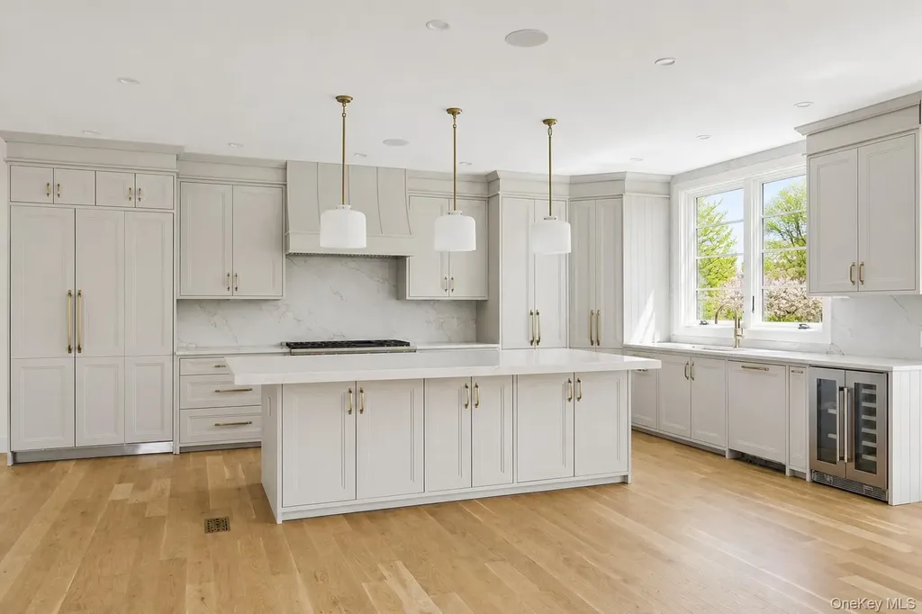 14 Ridge Road Southampton NY 11968