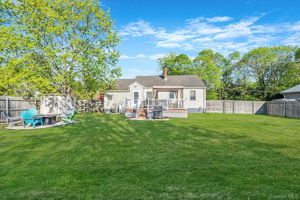 66 Hedges Road East Patchogue NY 11772