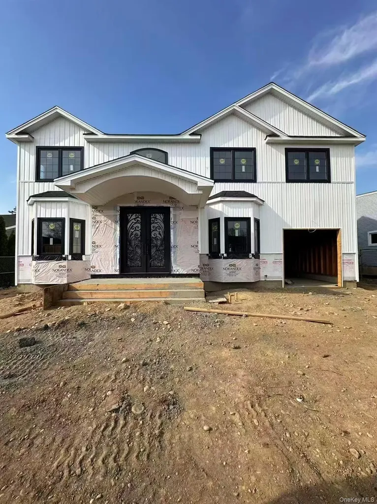 9 Gary Road Syosset NY 11791