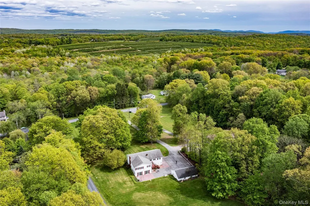 323 Freetown Highway Wallkill NY 12589