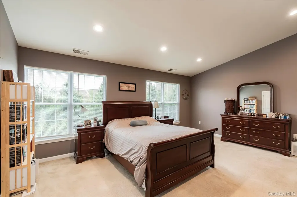 908 Huntington Drive Fishkill NY 12524
