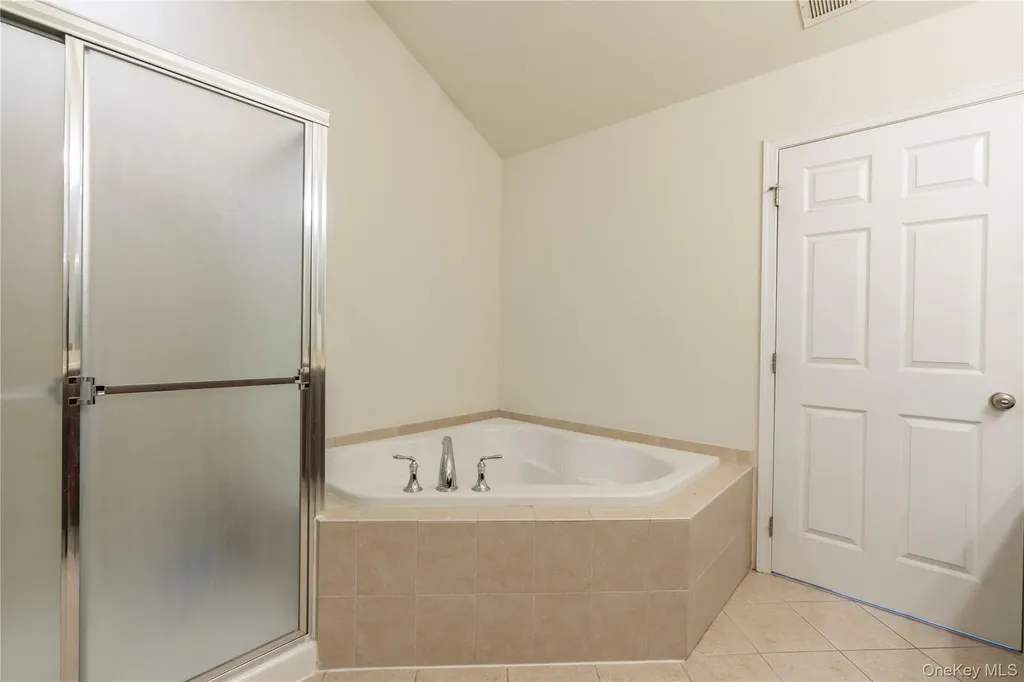 908 Huntington Drive Fishkill NY 12524