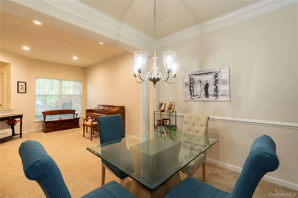 908 Huntington Drive Fishkill NY 12524