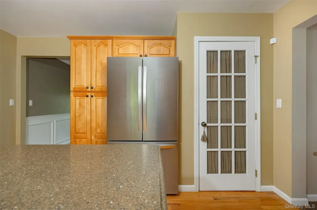 76 Rockledge Drive Pleasant Valley NY 12569