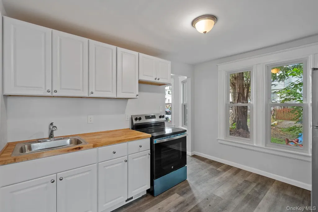 21 Lent Street Poughkeepsie NY 12601