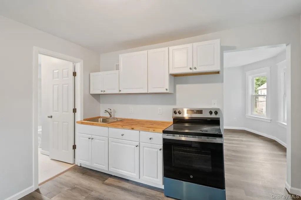 21 Lent Street Poughkeepsie NY 12601