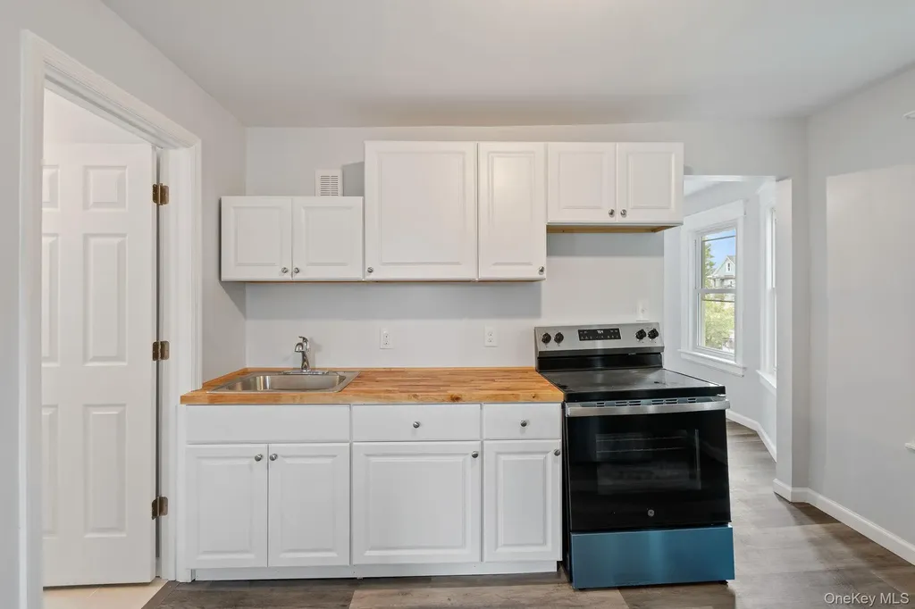 21 Lent Street Poughkeepsie NY 12601