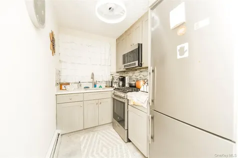 2261 Palmer Avenue New Rochelle NY 10801