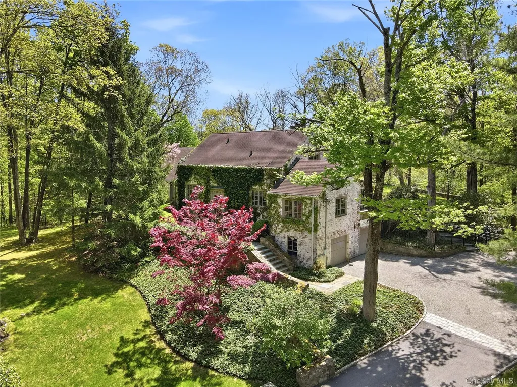 316 Haines Road Bedford Hills NY 10507