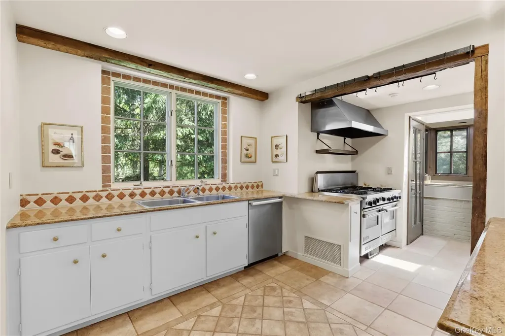 316 Haines Road Bedford Hills NY 10507