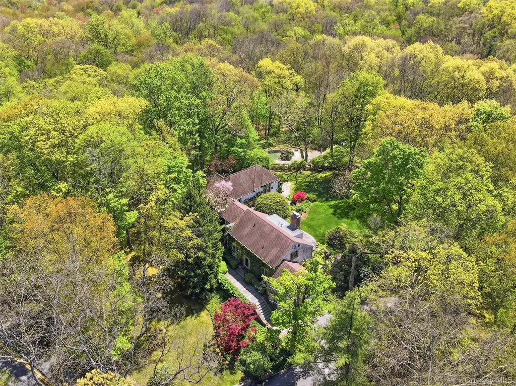 316 Haines Road Bedford Hills NY 10507