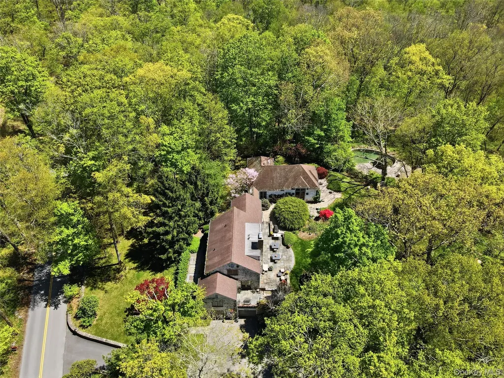 316 Haines Road Bedford Hills NY 10507