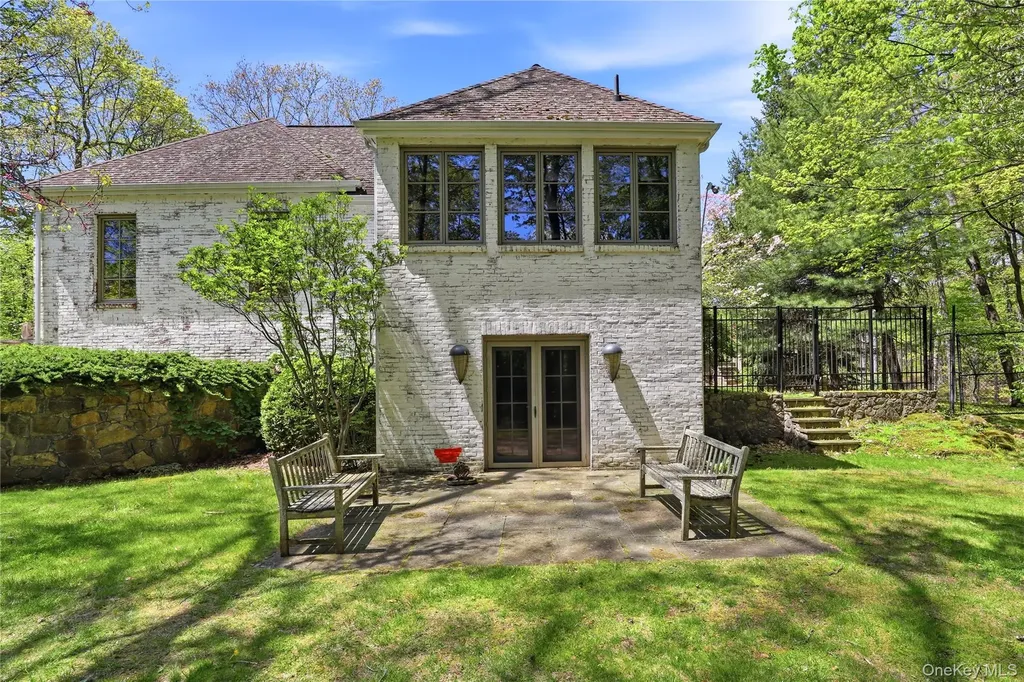 316 Haines Road Bedford Hills NY 10507