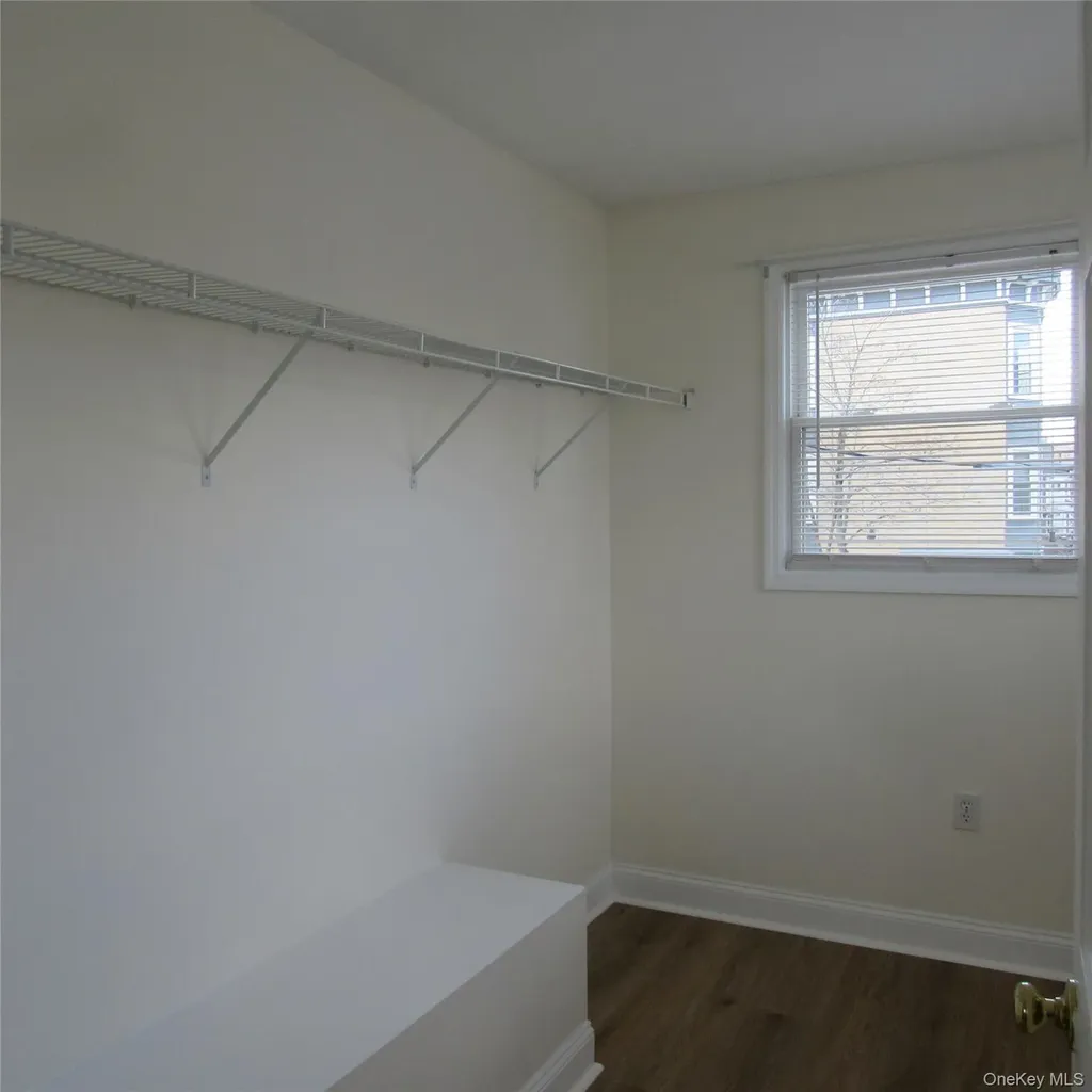 35 Taylor Avenue Poughkeepsie NY 12601