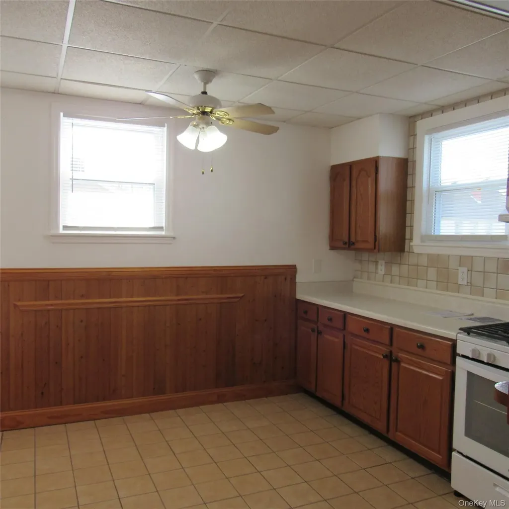 35 Taylor Avenue Poughkeepsie NY 12601