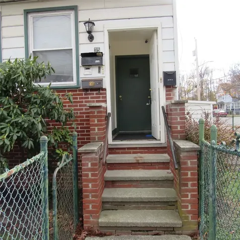 35 Taylor Avenue Poughkeepsie NY 12601