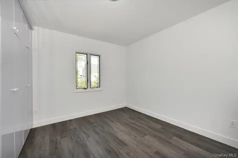 7627 175th Street Fresh Meadows NY 11366
