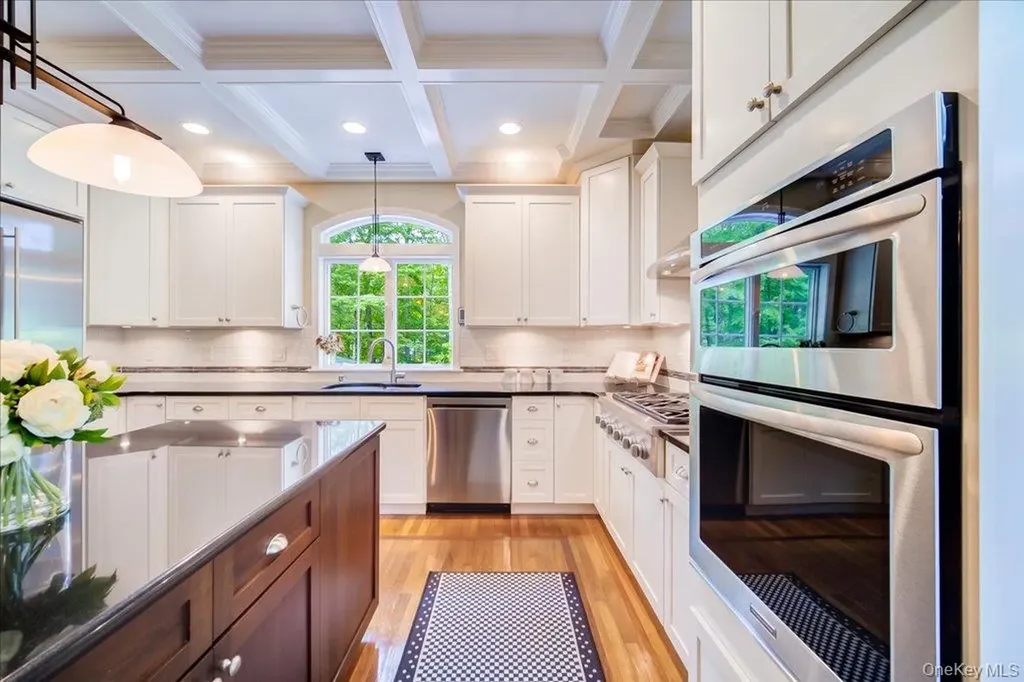 59 Millpond Lane Holmes NY 12531