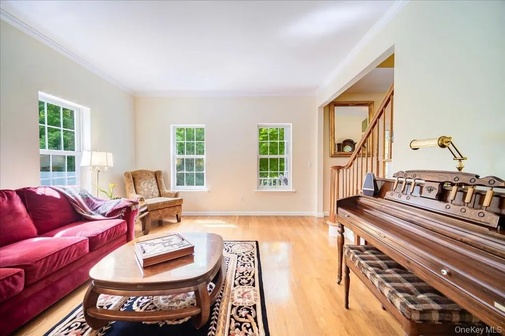 59 Millpond Lane Holmes NY 12531