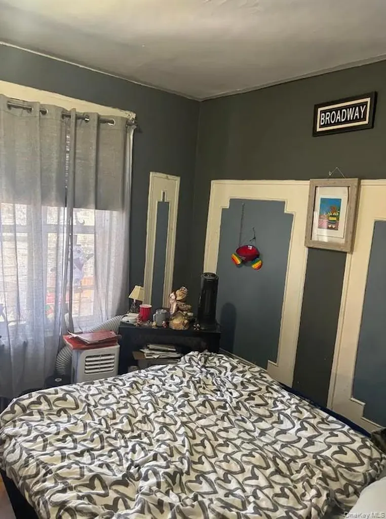 38 Lincoln Avenue Brooklyn NY 11208
