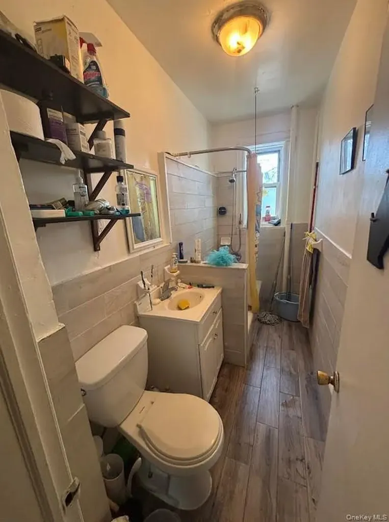38 Lincoln Avenue Brooklyn NY 11208