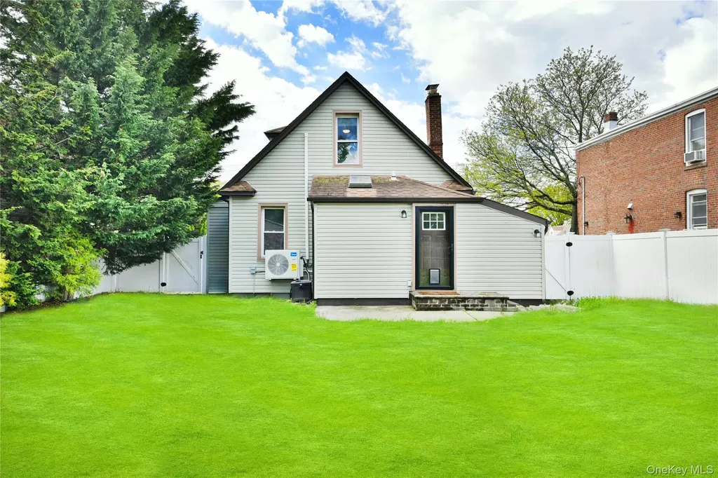 524 Central Avenue Bethpage NY 11714