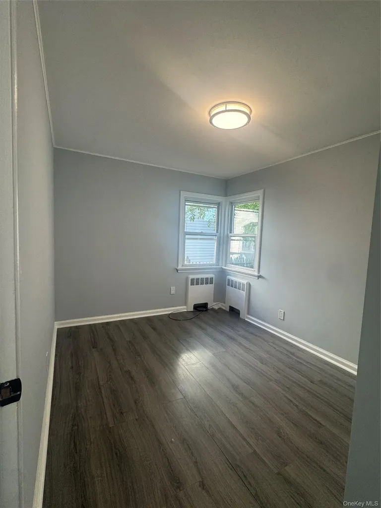 121 Sheridan Avenue Williston Park NY 11596