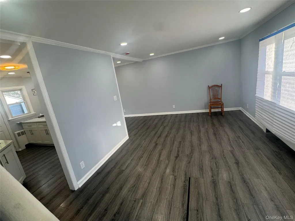121 Sheridan Avenue Williston Park NY 11596