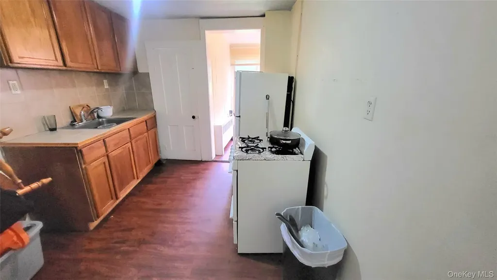 152 Cannon Street Poughkeepsie NY 12601