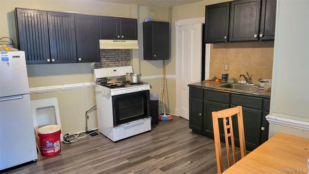 152 Cannon Street Poughkeepsie NY 12601