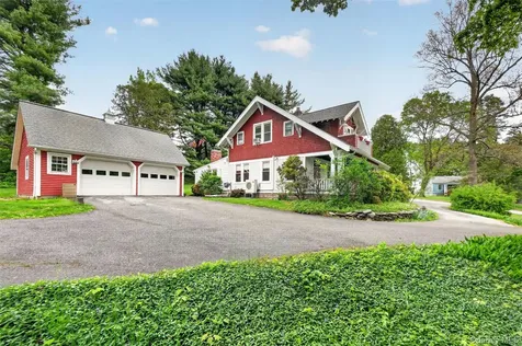 10 Edwin Road Poughkeepsie NY 12603