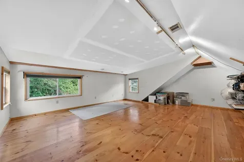 10 Edwin Road Poughkeepsie NY 12603