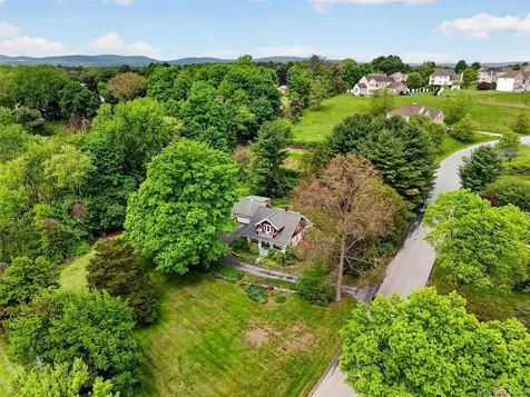 10 Edwin Road Poughkeepsie NY 12603