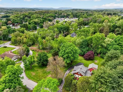 10 Edwin Road Poughkeepsie NY 12603