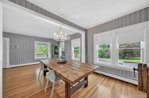 10 Edwin Road Poughkeepsie NY 12603