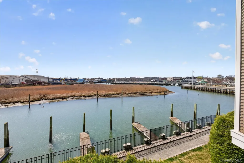 421 Marina Pointe Drive East Rockaway NY 11518