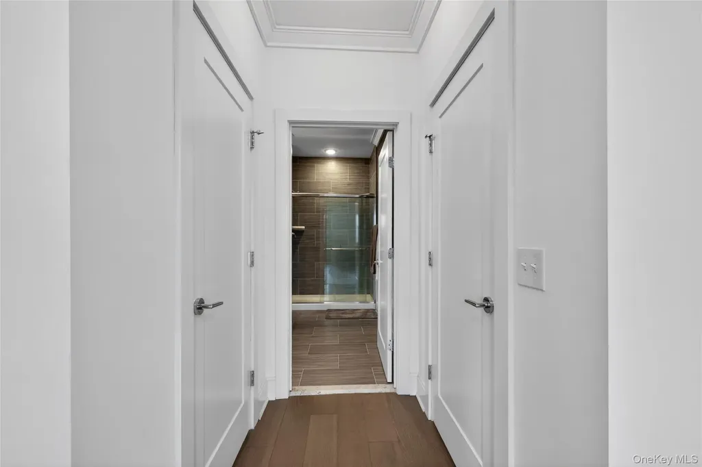 421 Marina Pointe Drive East Rockaway NY 11518