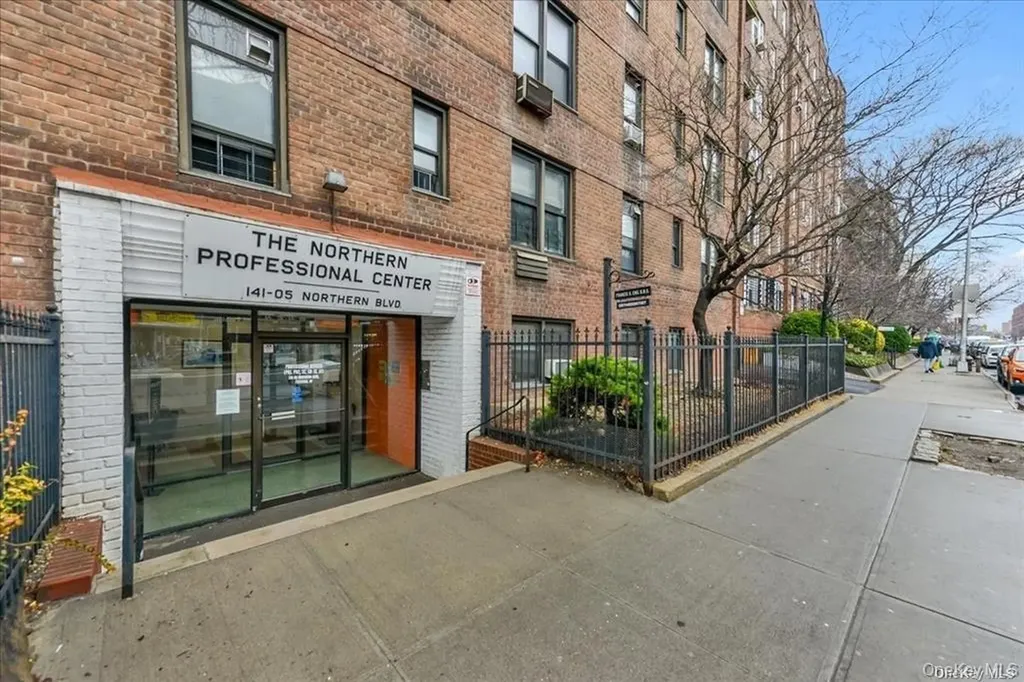 141-05 Northern Boulevard Flushing NY 11354