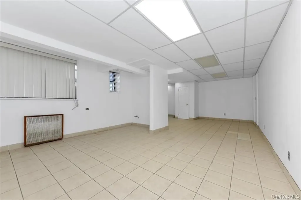 141-05 Northern Boulevard Flushing NY 11354