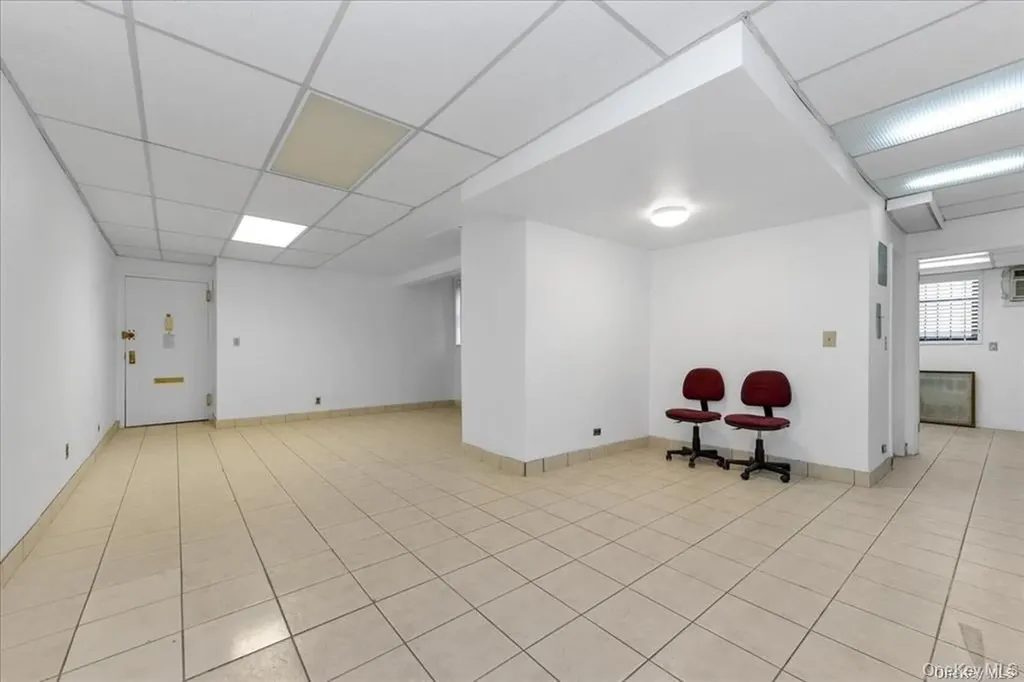 141-05 Northern Boulevard Flushing NY 11354